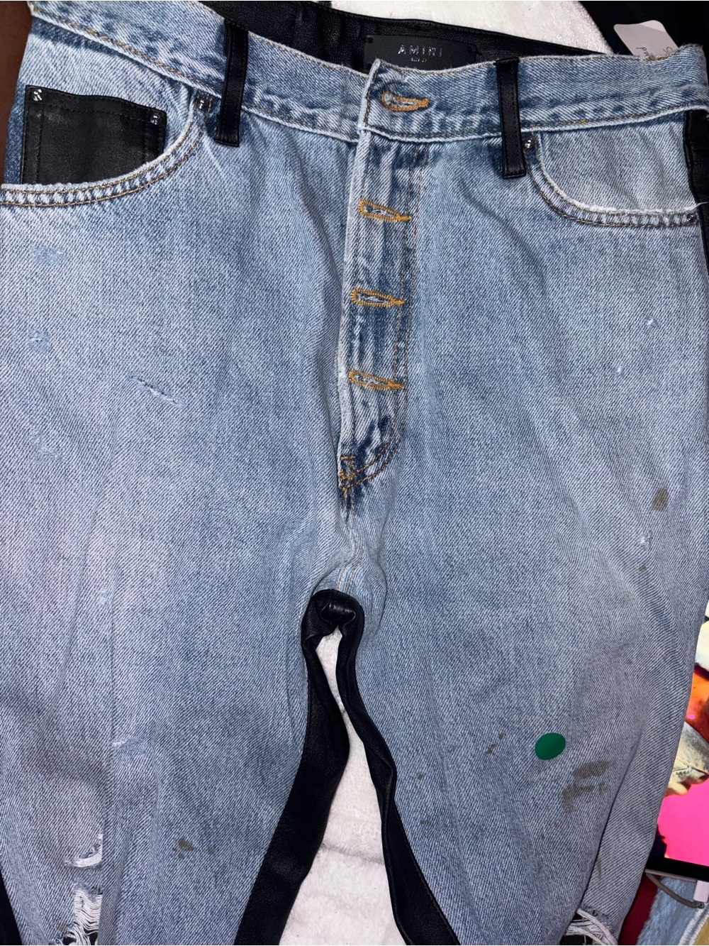 AMIRI Light Wash Button-Fly Relaxed Jeans